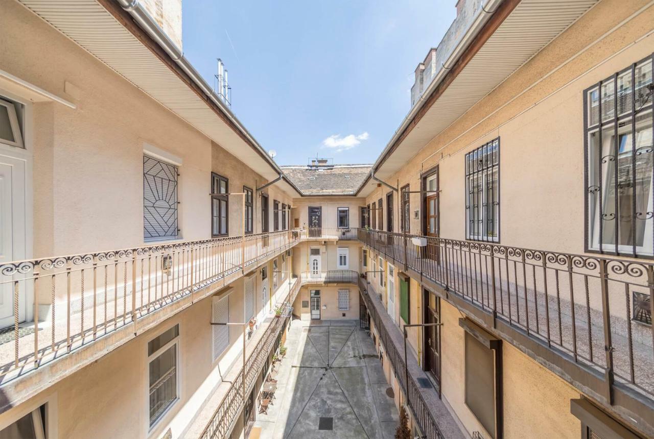 Kurkuma Apartment Budapest Exterior photo